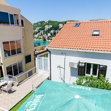 Marieta - Two-bedroom With Balcony And Sea View Apartman Dubrovnik